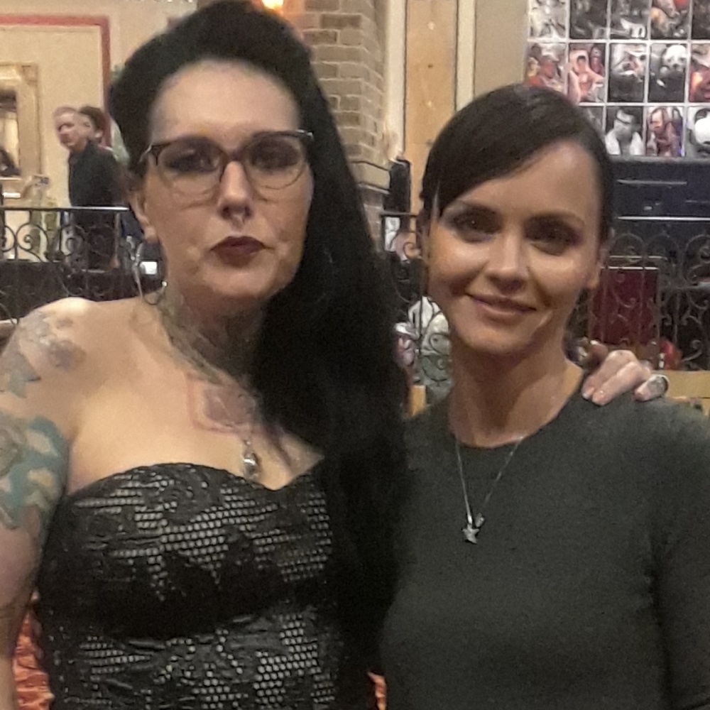 Meet your Posher, Cat